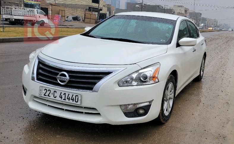 نيسان ألتيما